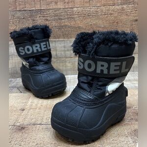 SOREL Kids Snow Commander Boots Size 7 Black Waterproof Winter Insulated